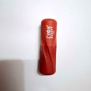 L&#39;YON BEAUTY USA LIPSTICK..