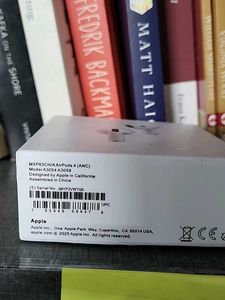 Apple Airpods Generation 4