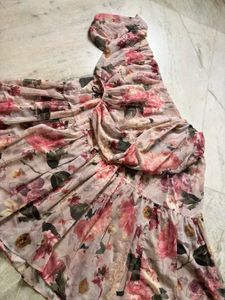 H&amp;M Timeless Floral Maxi Dress 🌸
