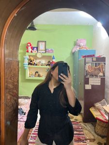 Relaxed Fit Black Button-Down Shirt