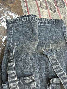 H&amp;M Organic Blend Jeans - Size 32