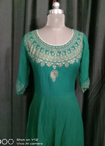 Emerald Green Printed Kurti With Dupatta 💚