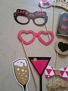 Grab A Prop N Take Pose