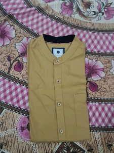 Symbol Casual Shirt - Size M