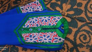 Elegant Blue Embroidered Kurta( XL )size