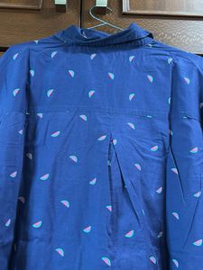 Old Navy Blue Print Shirt