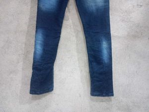 Stylish Graphic Print Jeans