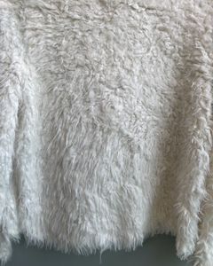 Authentic VINCE CAMUTO Brand Fur Cozy Sweatshirt