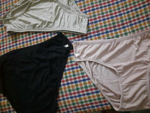 Set Of 3 Multicolour Hipster Panties