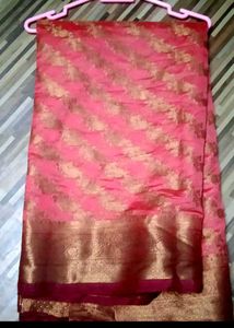 Elegant Pink &amp; Gold Saree