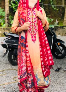 Pakistani Suit Set {PRICE REDUCED}