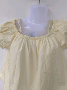 Pale Yellow Puff Sleeve Crop Top