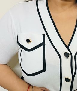 Elegant Cropped Cardigan