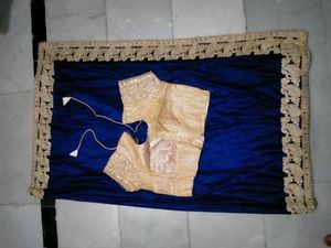 Women Saree With Blouse