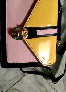 Sale  💥 New Sling Bag