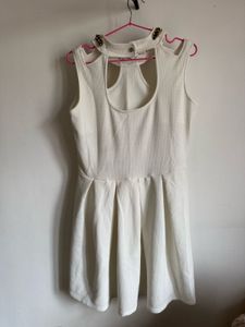 Chic White Party Dress