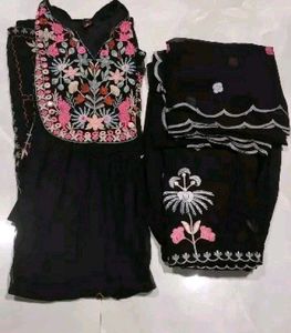 Trendy Beautiful Suite