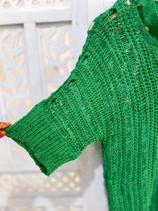 Green Distressed Knit Top(B)