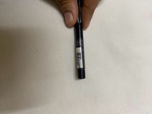 colleresence purple lip liner totally new with tag