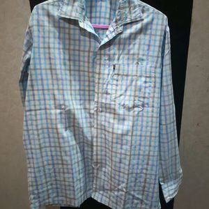 Linning Blue Shirt