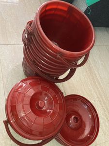 Kitchen container