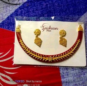 Women's Red Pola Necklace