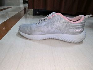 Comfortable Sports Shoes
