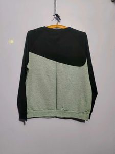 Nike grey and black sweatshirt