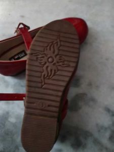 Red Nesco Kids Shoes - Size 3