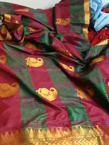 Saree Without Blouse