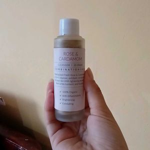 Rose & Cardamom Cleanser - 20 Grams