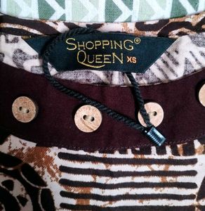 Abstract Patterned Brown Top🤎