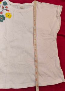 Cute Floral Embroidered T-Shirt