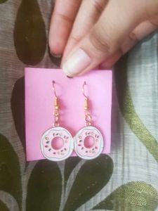Donut Earing