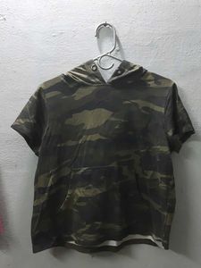 Camo Print Short Sleeve Hoodie