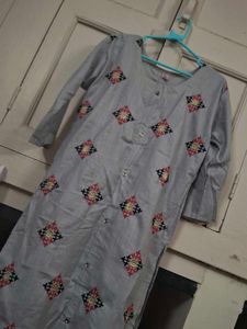 Embroidered Grey Kurta
