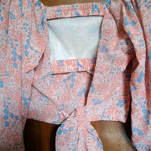 Floral print bishop sleeves backless top for women