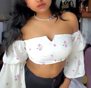 Floral Off-Shoulder Crop Top