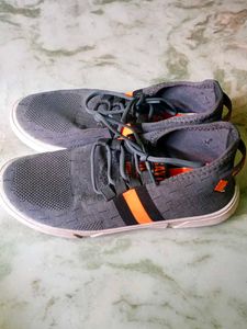 Gray and orange sneakers Ladies