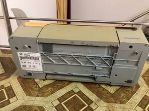HP  C9079A  PRINTER