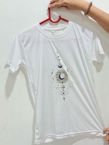 White T-shirt