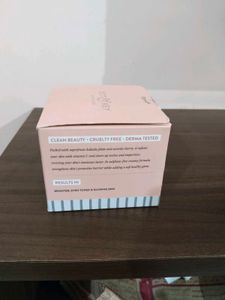 Dot &amp; Key Pink Clay Mask