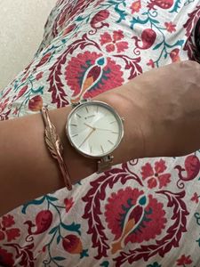 Titan Watch with bracelet