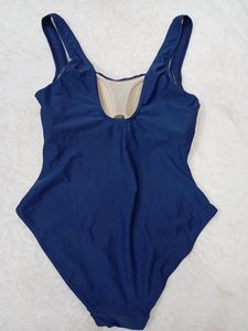 Nevy Blue 32 Size Bikni