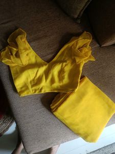 Elegant Yellow Saree Blouse