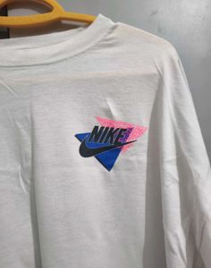 Nike Long Sleeve T-Shirt