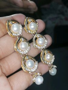 3 layered Pearl earrings