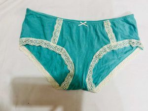 🇳🇿💫💗Teal Lace Trim Panties