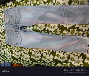 Light Wash Denim Jeans