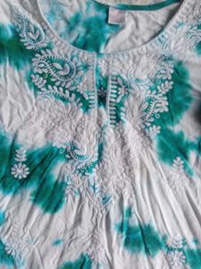 Tie-Dye Short Kurti ✨
